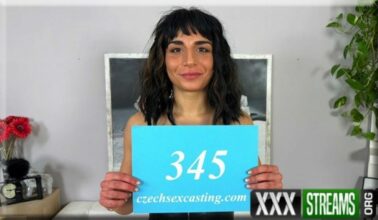 czechsexcastingcom Lola – Sexy Italian babe wants some work 2024